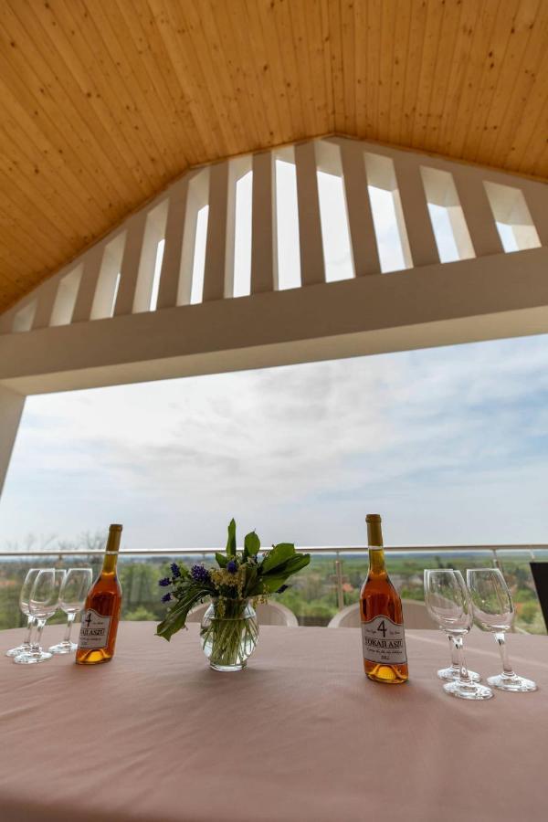 Aszúvilág Rezidencia with Sauna&Jacuzzi Legyesbenye Esterno foto